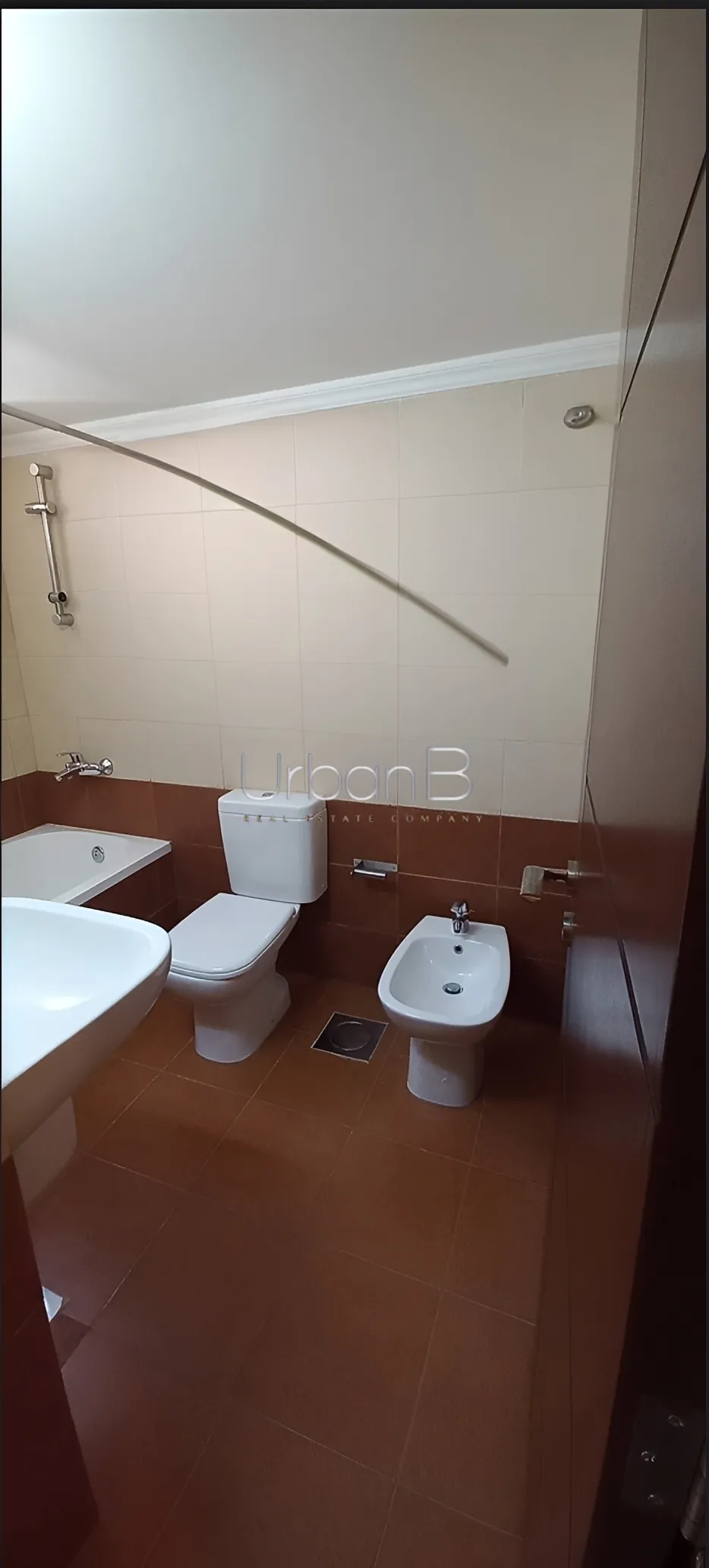 Apartment for rent in Sin el fil, lebanon