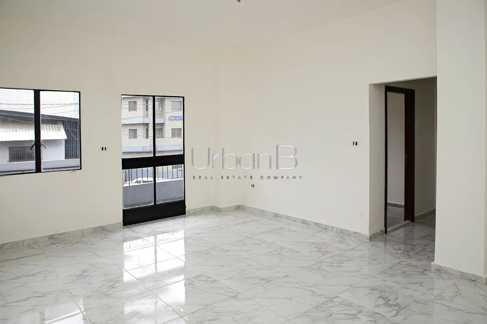 Office for rent in Baouchriyeh