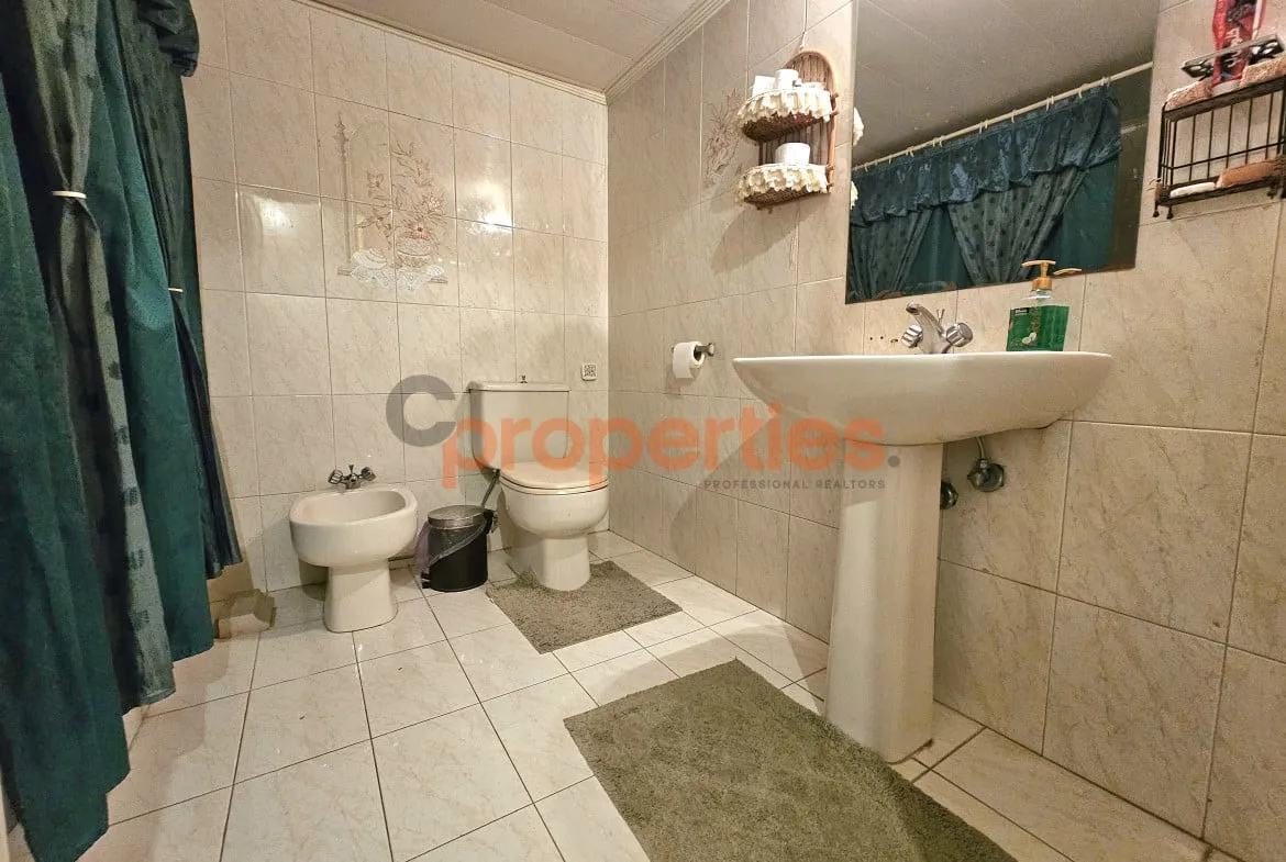 Apartment for Sale in Beit El Chaar