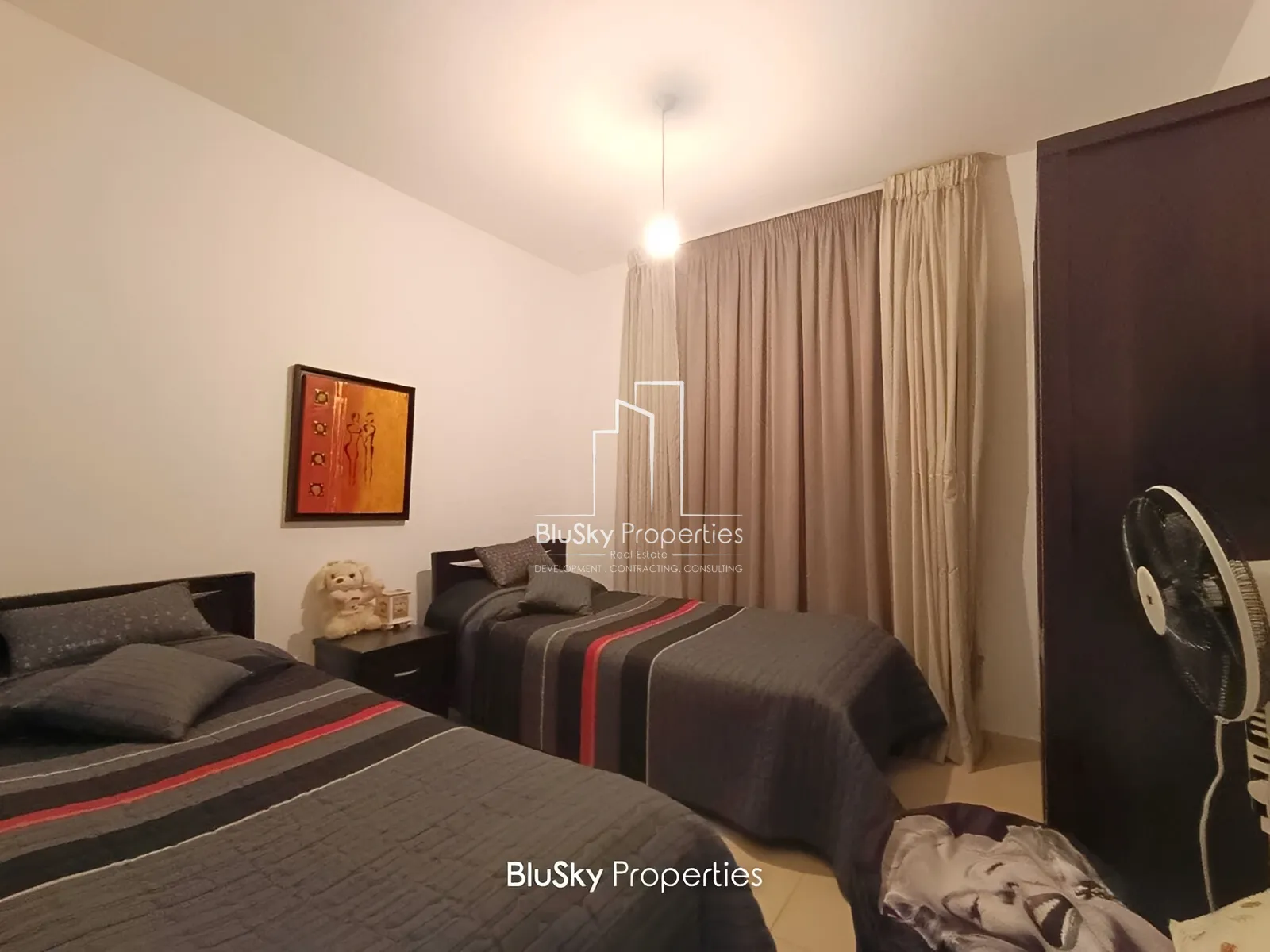 Apartment for Sale in Haret Sakher