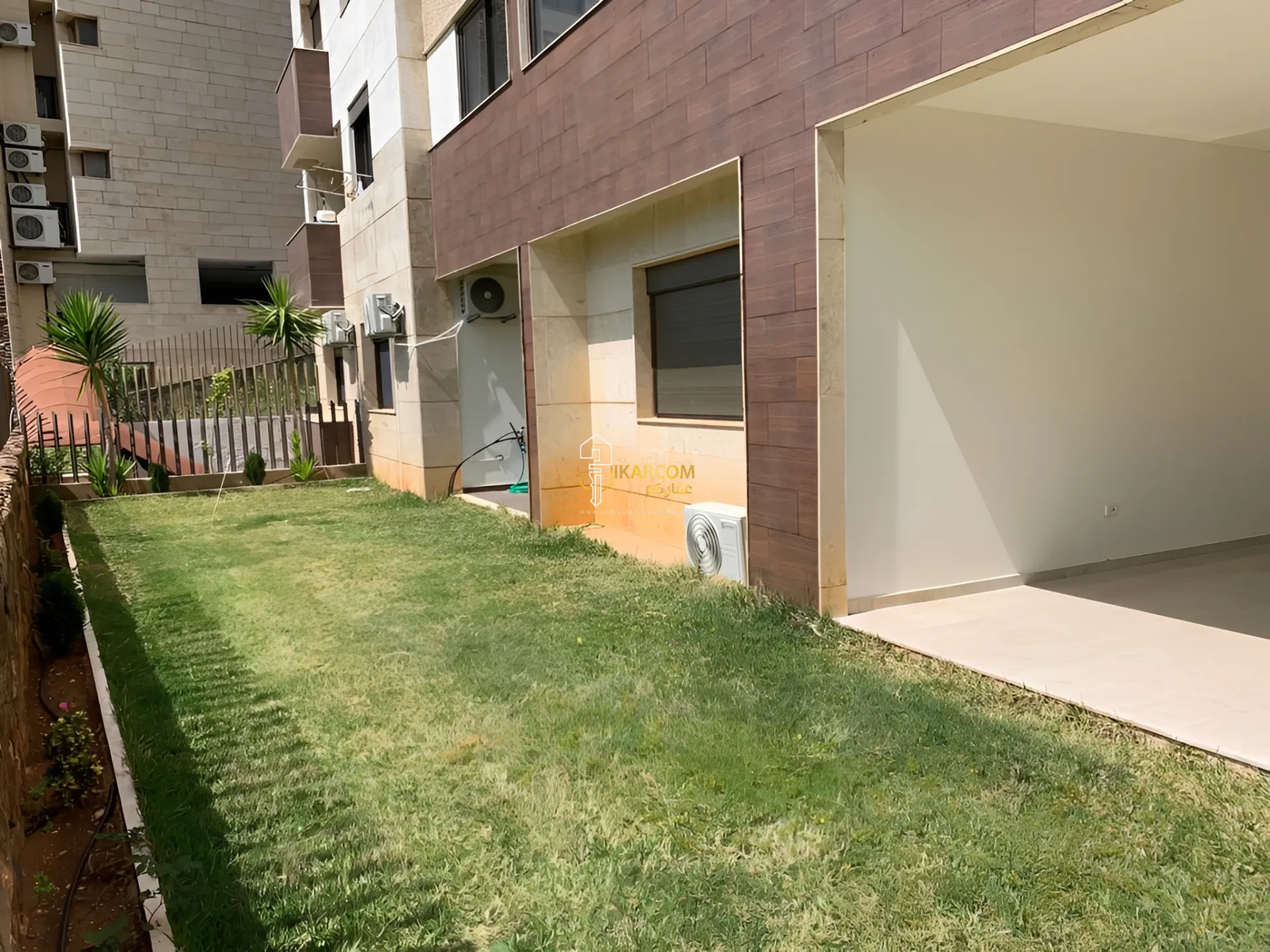 Apartment for Sale in Aaoukar, Lebanon - 4 bed, 5 bath