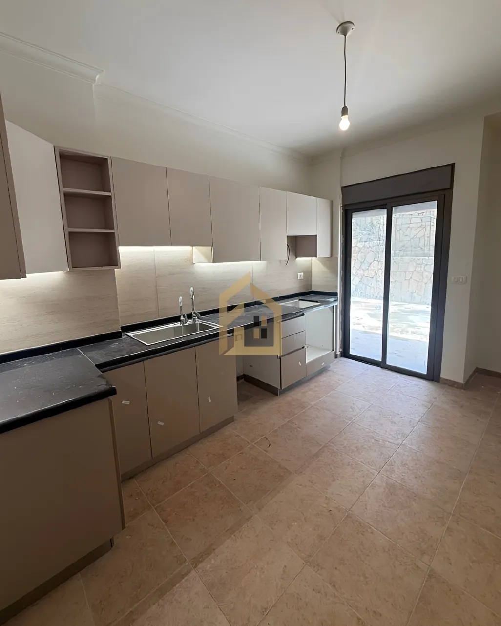 Apartment for rent in Rabweh, Bayrut, Lebanon - 2 bed, 3 bath