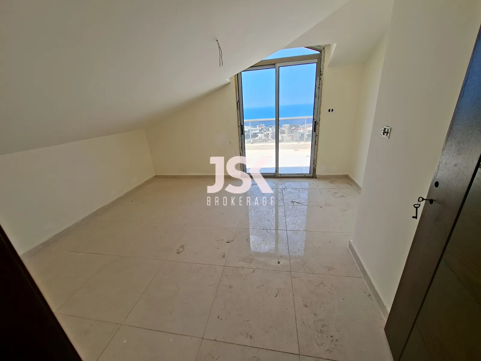 Duplex for Sale in Aamchit