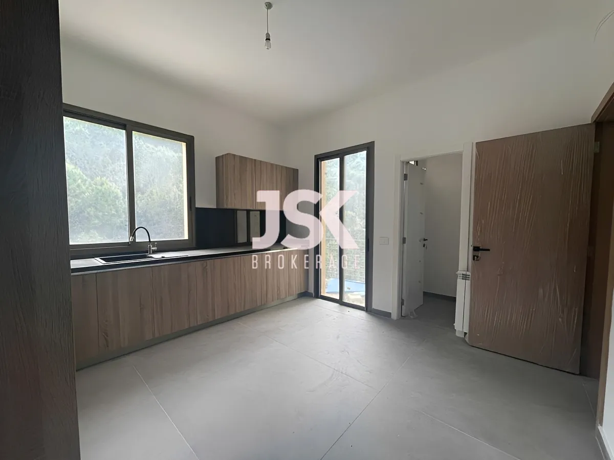 Apartment for Sale in Ain Saadeh, Lebanon