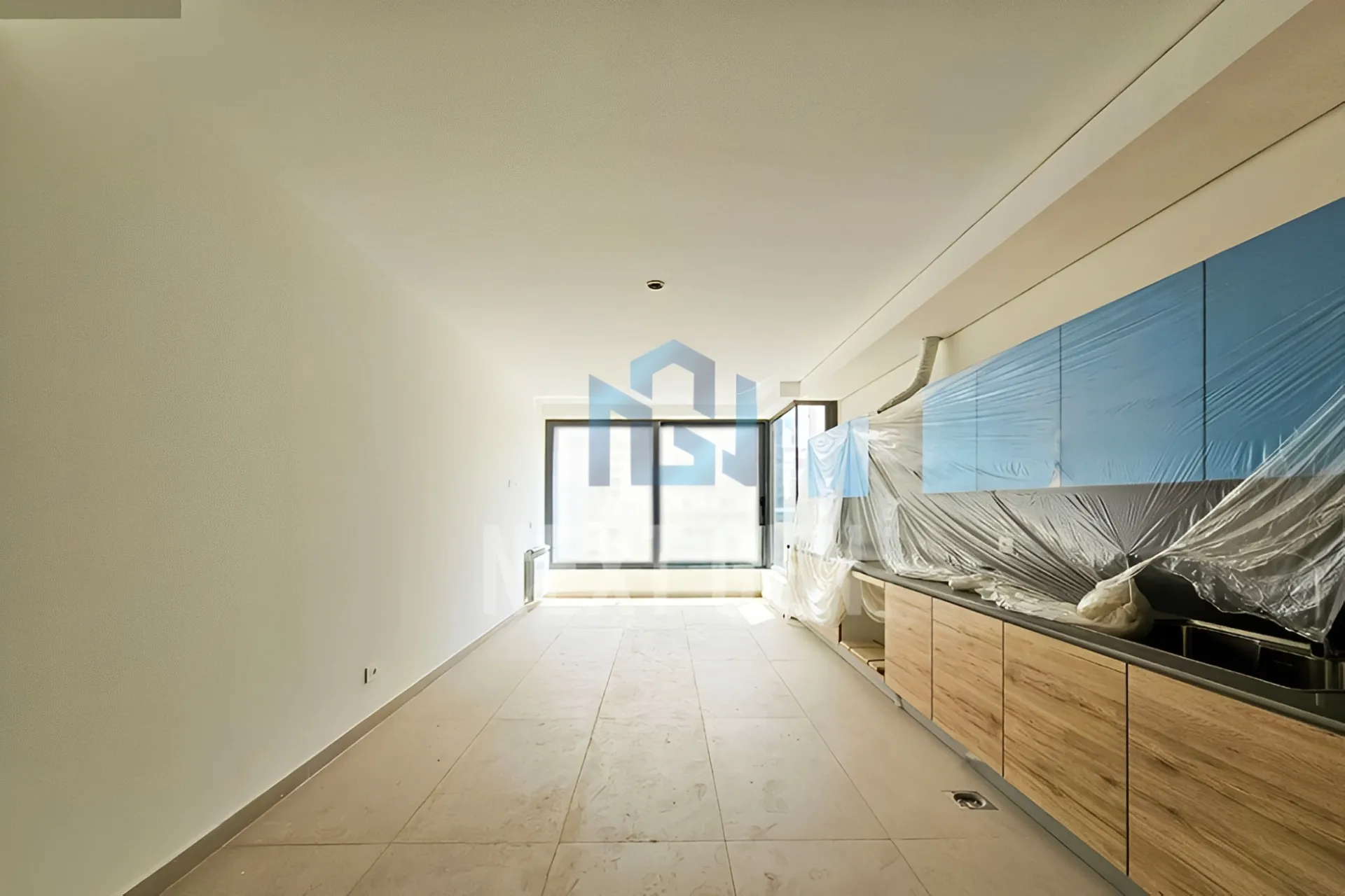 Apartment for rent in Ain Al Mraiseh, Beirut, Lebanon
