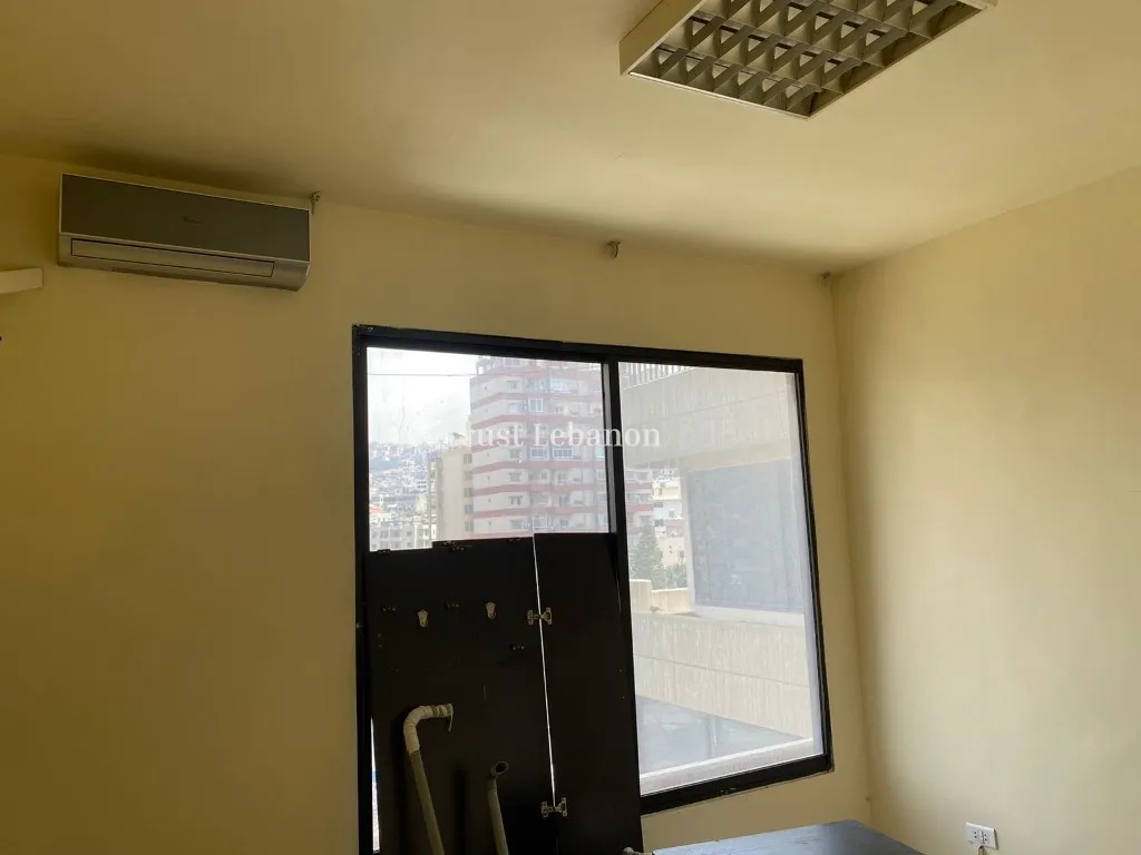 Office for rent in Baouchriyeh, Lebanon