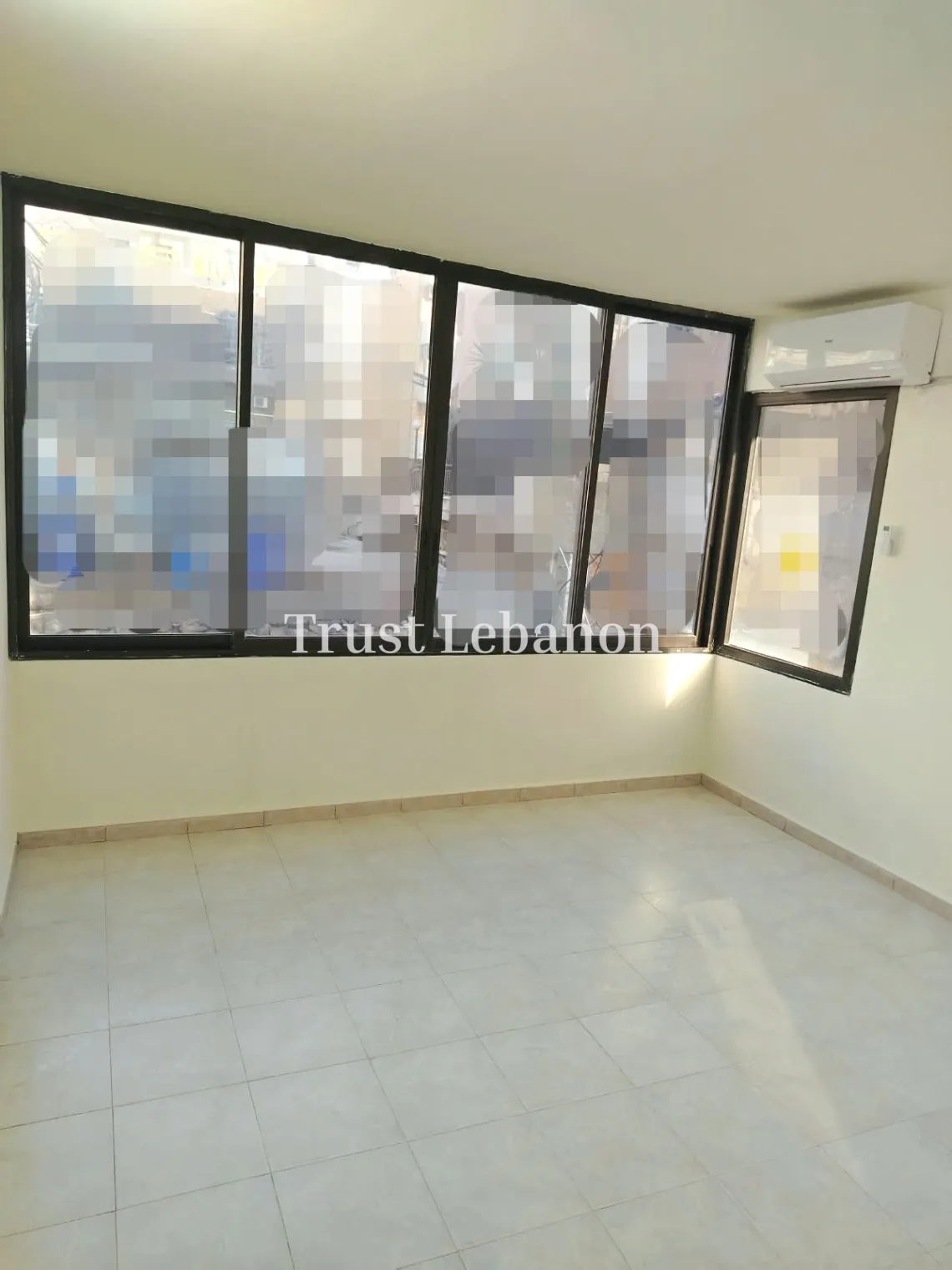 Office for rent in Dekwaneh, Lebanon