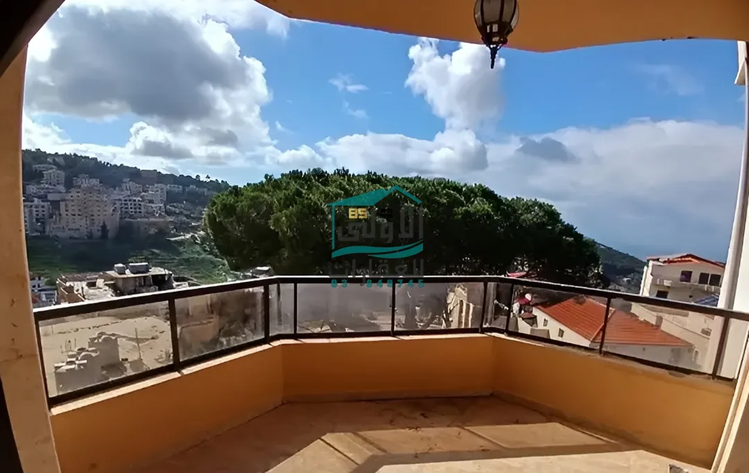 Residential in عيناب، عاليه، lebanon