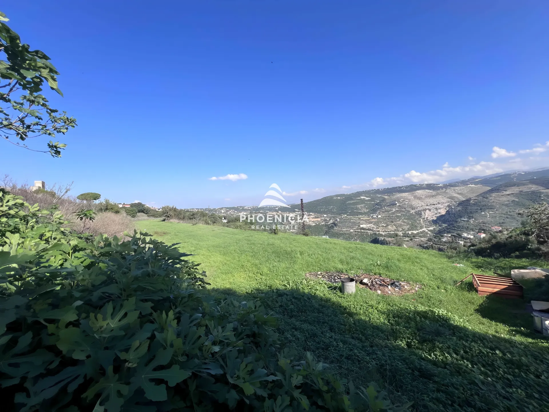 Land for Sale in Maad