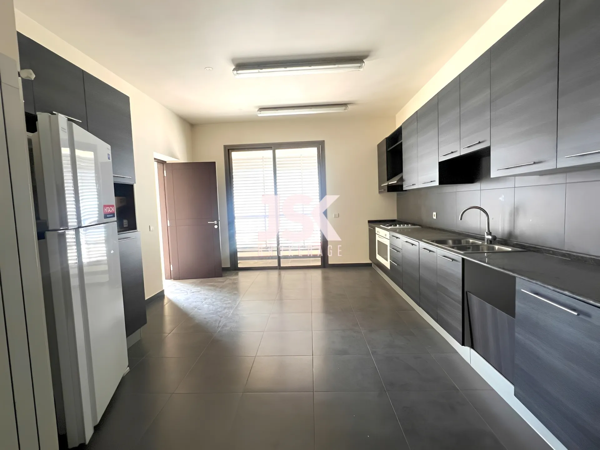 Apartment for Rent in Sioufi
