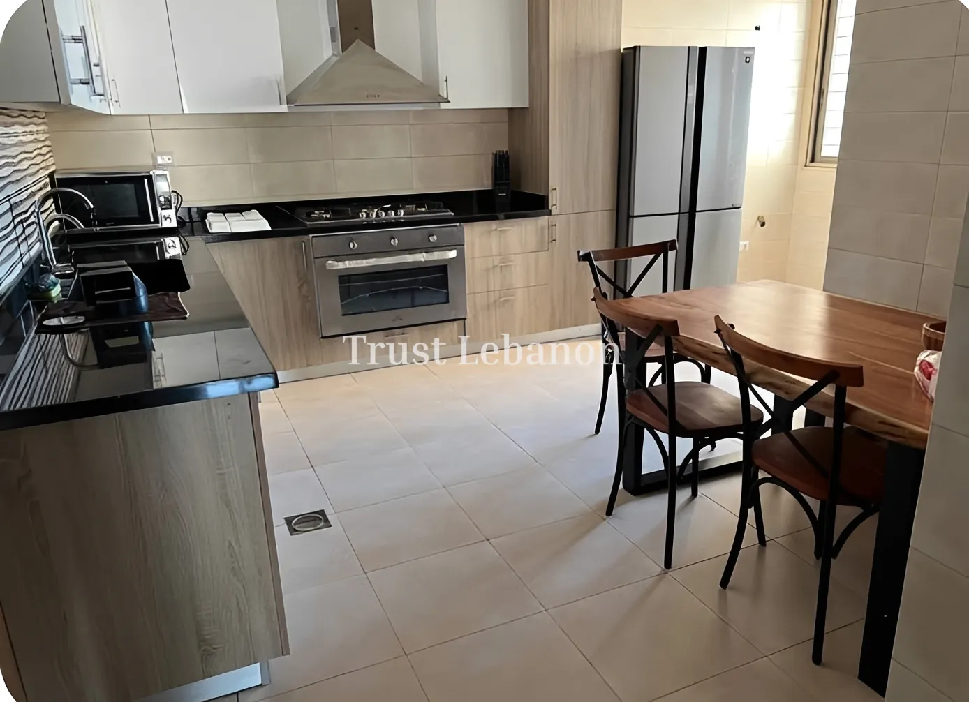 Apartment for rent in Msaytbeh