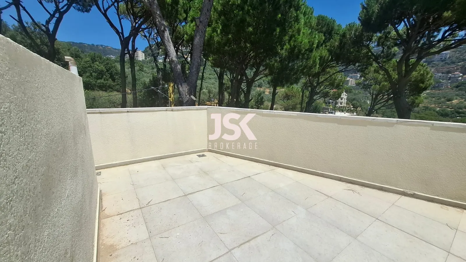 Duplex for Sale in Zaraoun - 5 bed, 4 bath