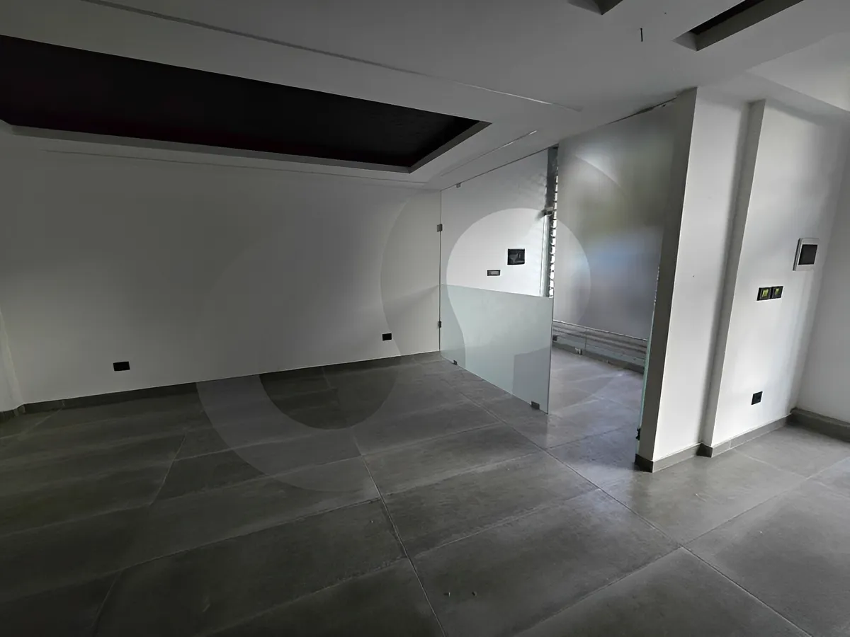 Shop for rent in Hazmieh