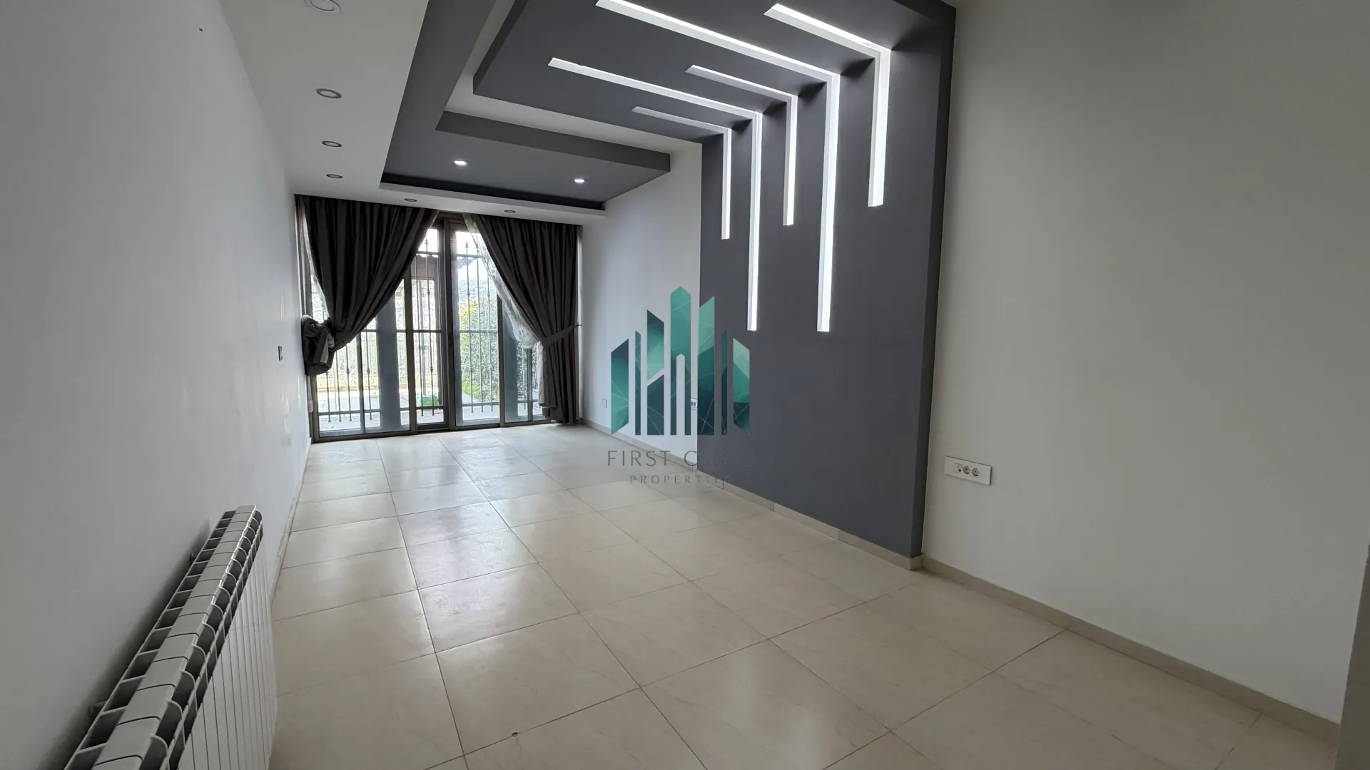 Apartment for Sale in Qornet El Hamra