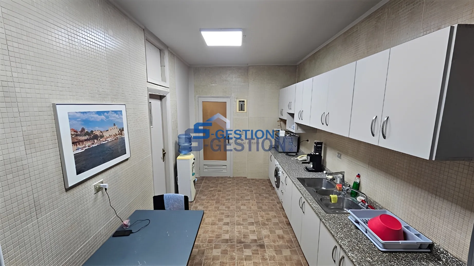 Apartment for Sale in Sanayeh