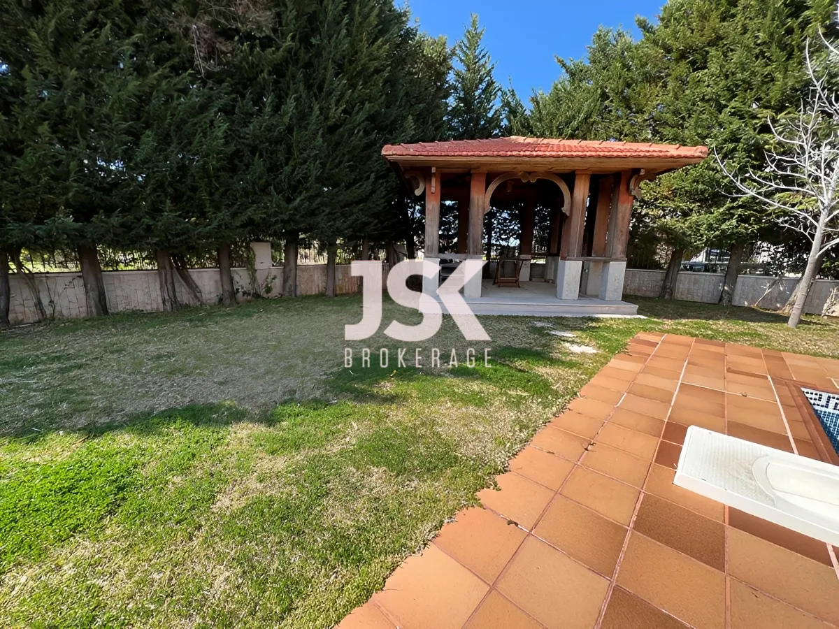 Villa for Rent in Fatqa, Lebanon