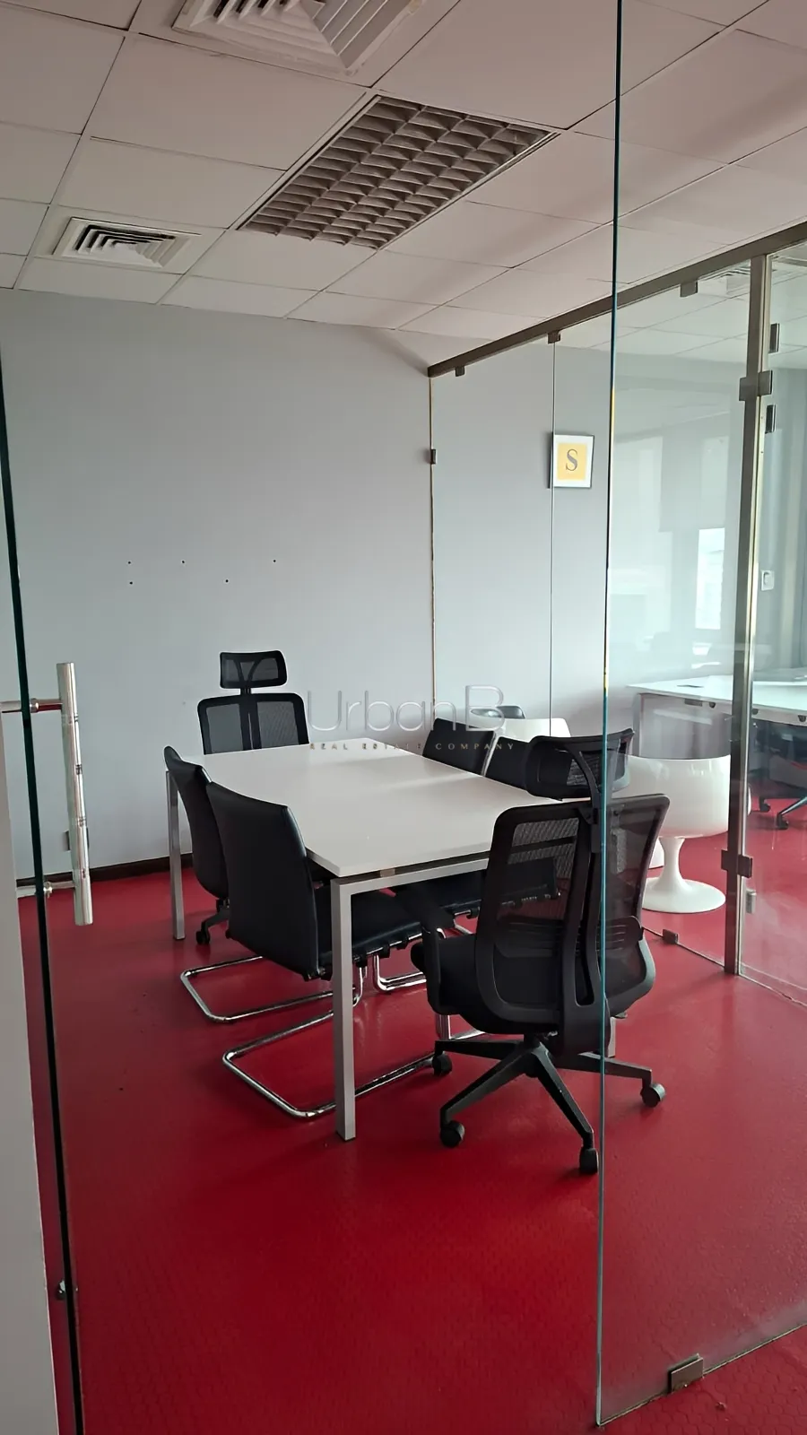 Office for rent in Sin el fil, lebanon