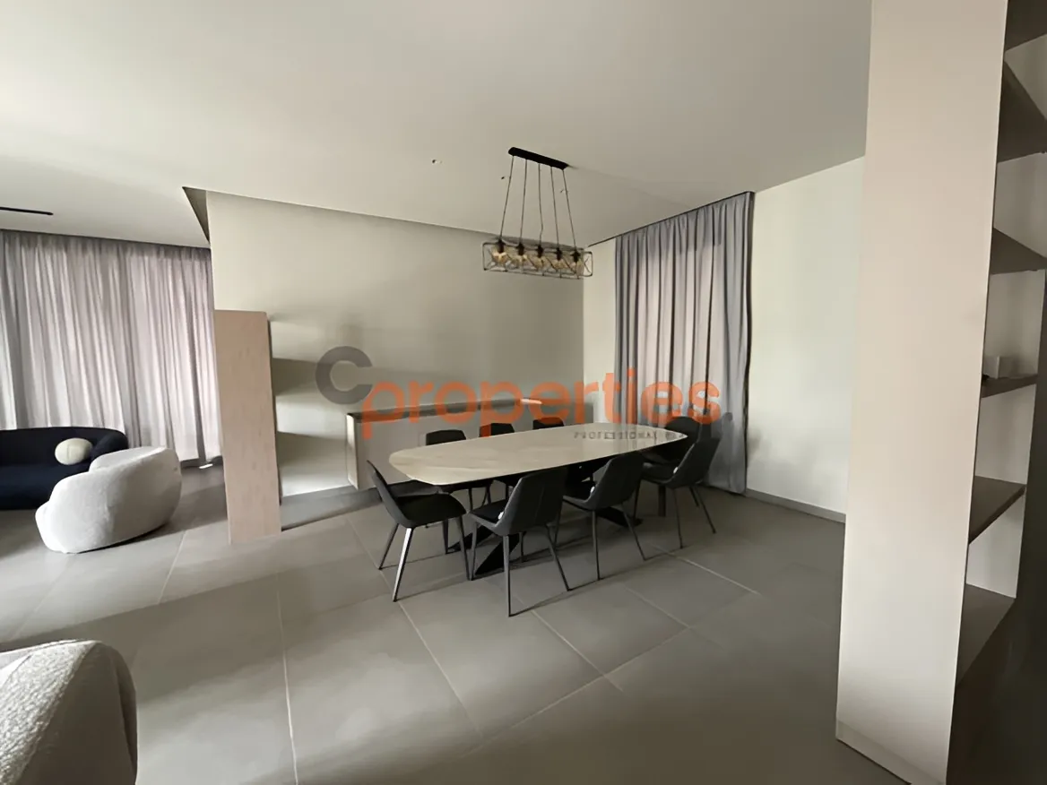 Apartment for Rent in Geitawi - 3 bed, 4 bath