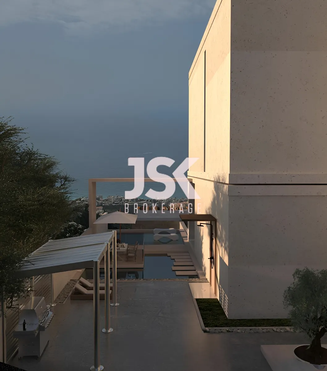 Villa for Sale in Chnaneir, Lebanon - 3 bed, 4 bath