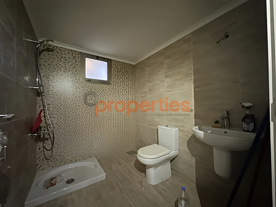 Office for Rent in Hadath