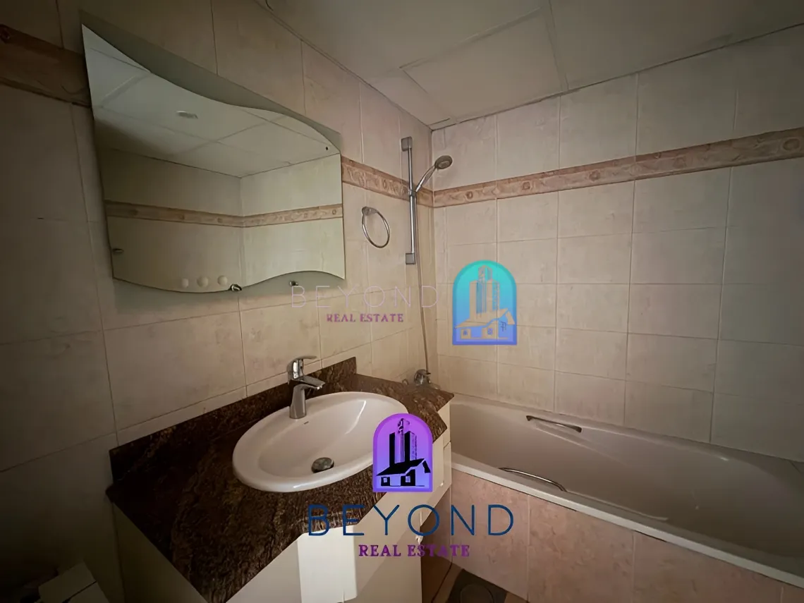 Apartment for rent in Jeanne Darc, Bayrut, Lebanon