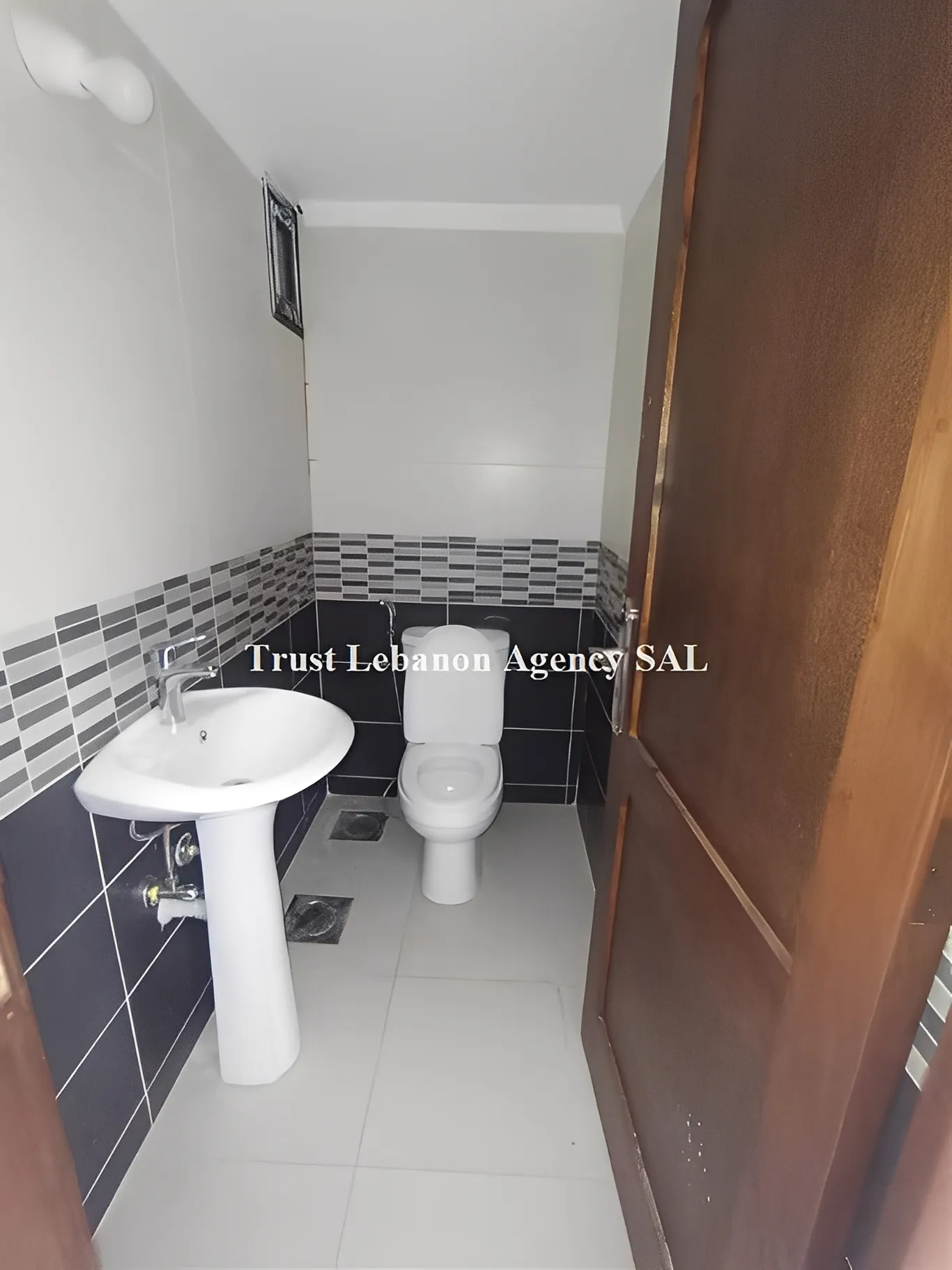 Apartment for Sale in Chouf Jiyeh Lebanon
