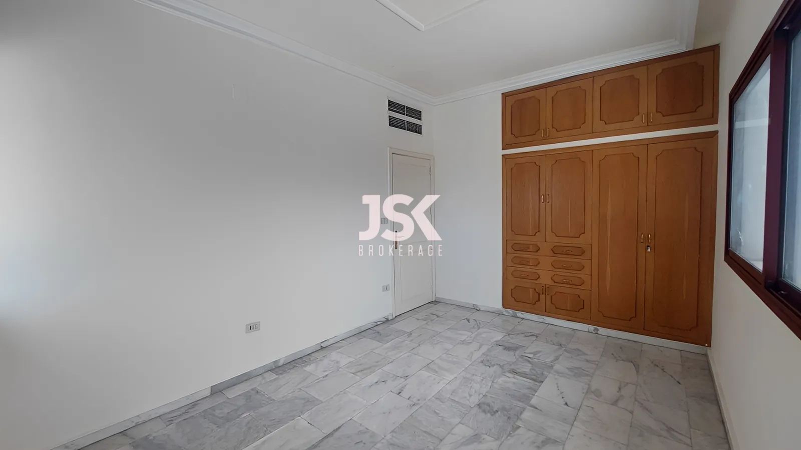 Duplex for Rent in Downtown