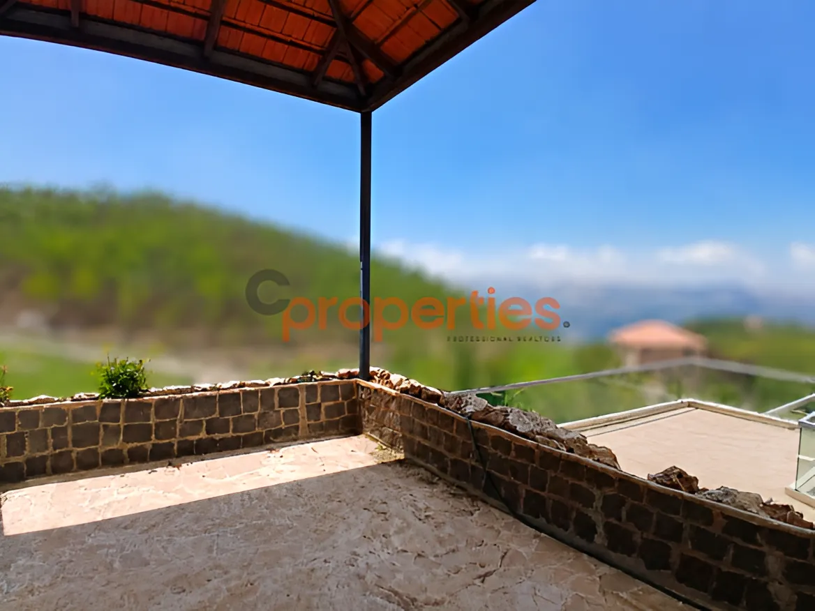 Chalet for Rent in Laqlouq