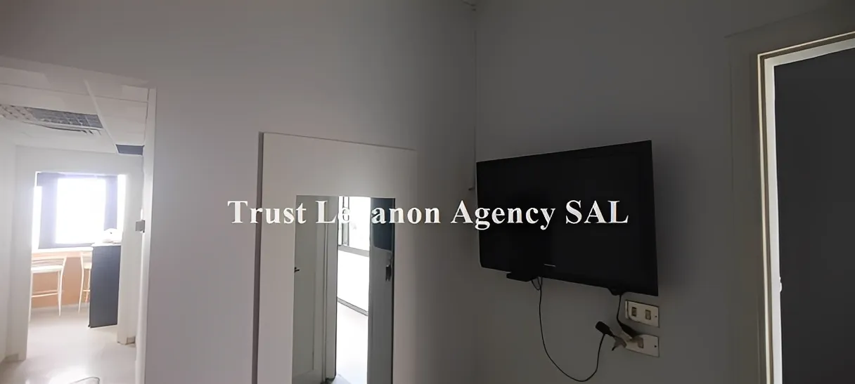 Office for rent in Metn, Antelias