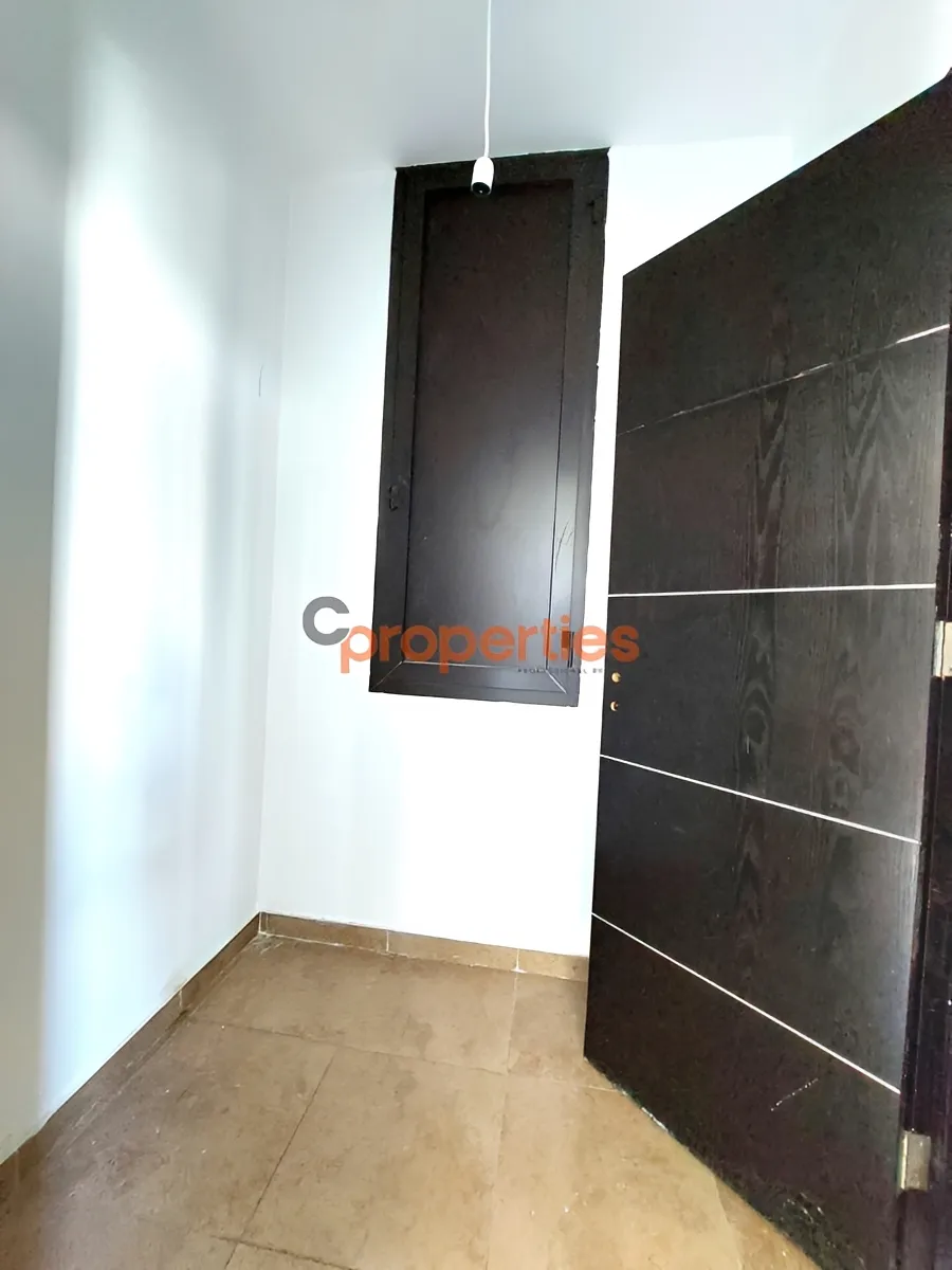 Apartment for Sale in Bqennaya