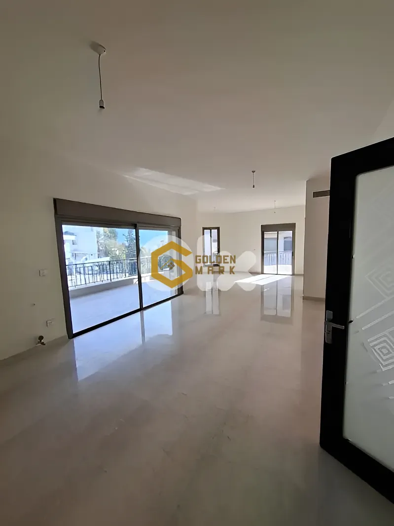 Apartment for Sale in Adma w Dafnah - 3 bed, 3 bath