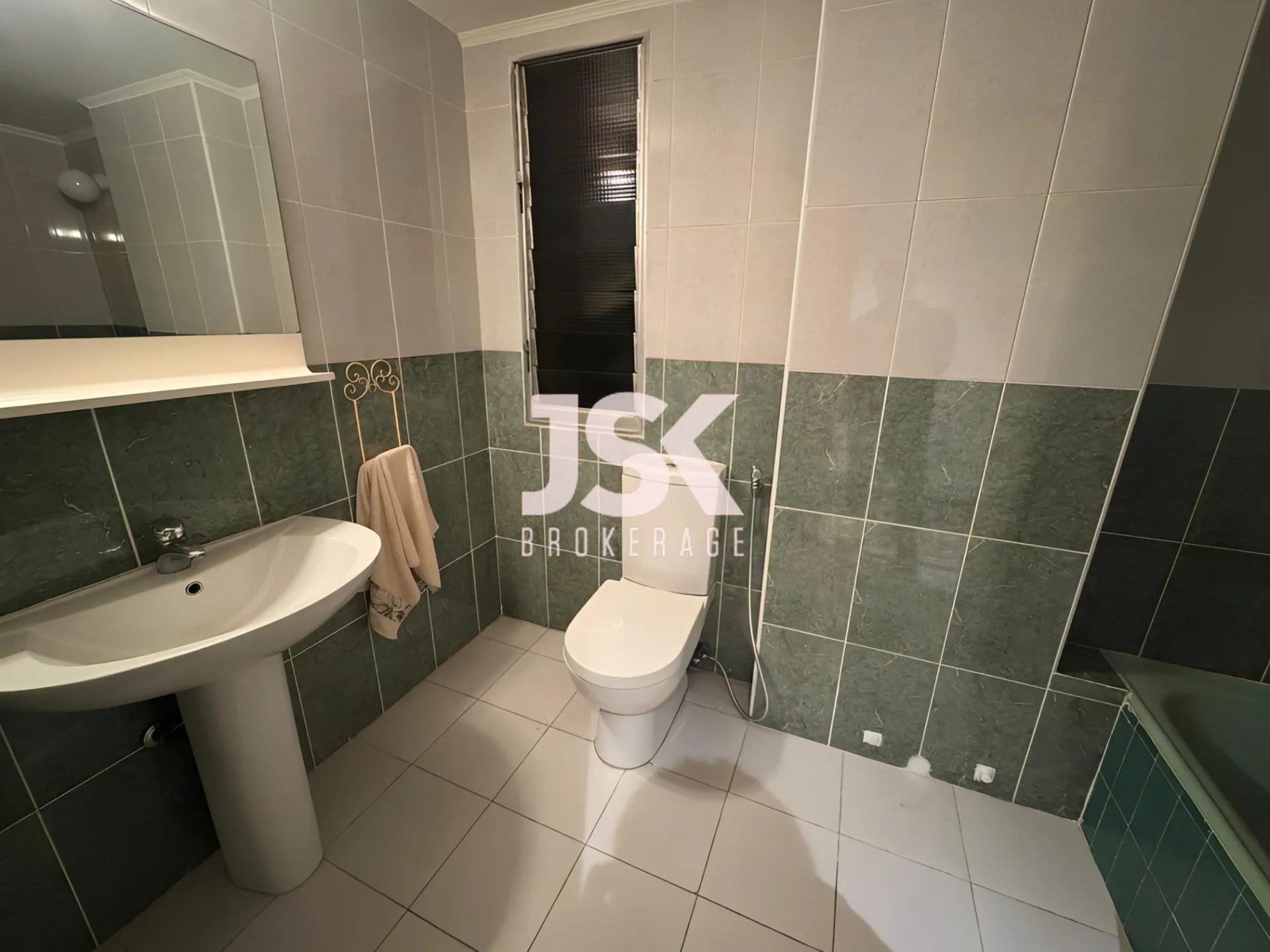 Apartment for Rent in Verdun, Beirut, Lebanon