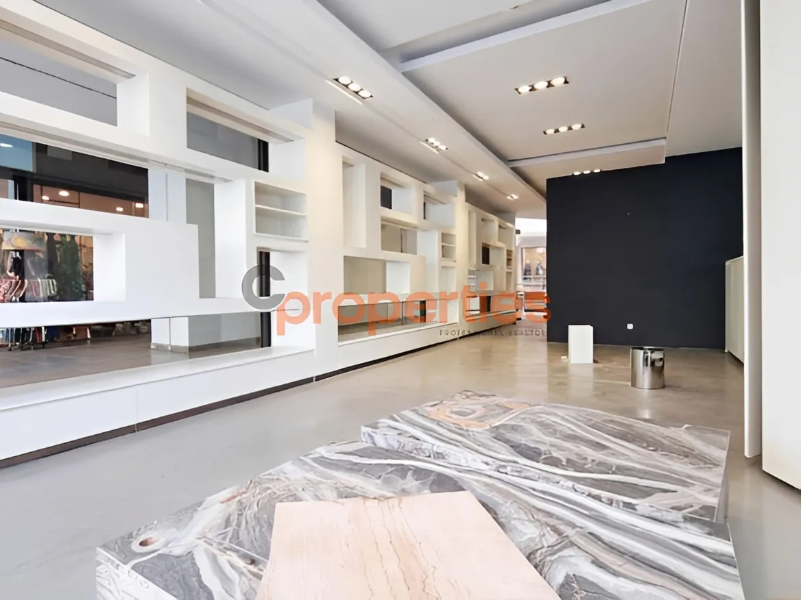 Shop for Rent in Achrafieh