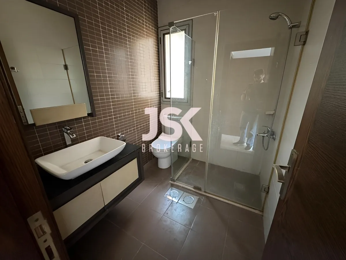Apartment for Sale in Kraytem, Beirut, Lebanon