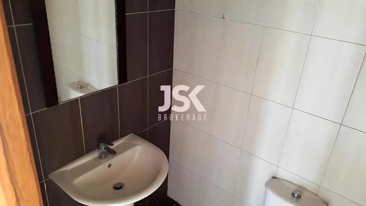 Apartment for Sale in Ain Aar, Lebanon