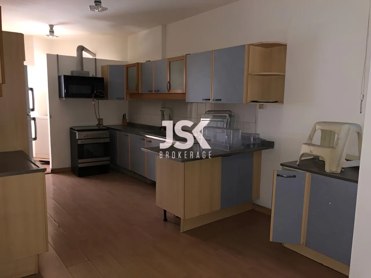 Apartment for Rent in Achrafieh - 3 bed, 3 bath