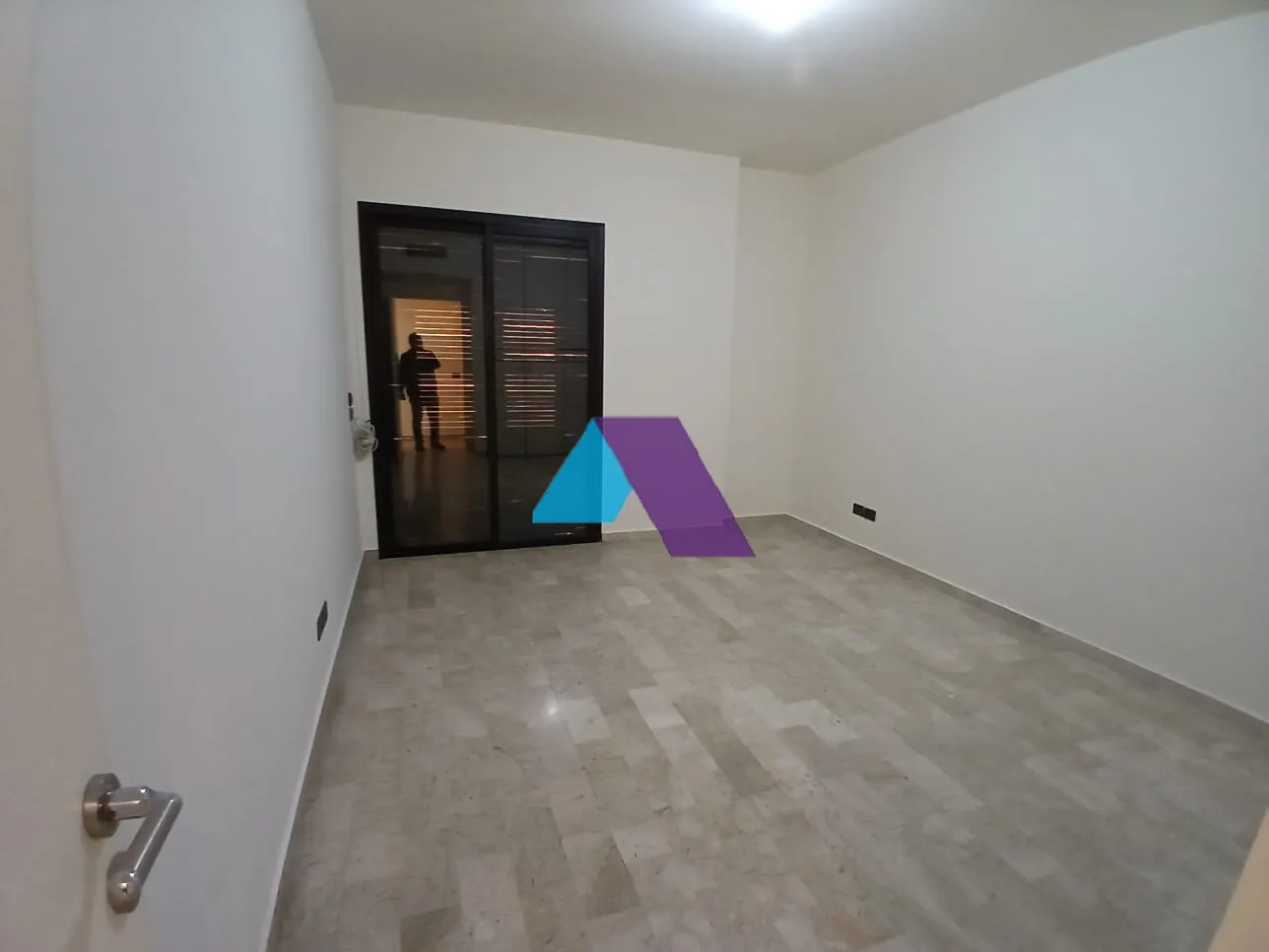 Apartment for Sale in Verdun