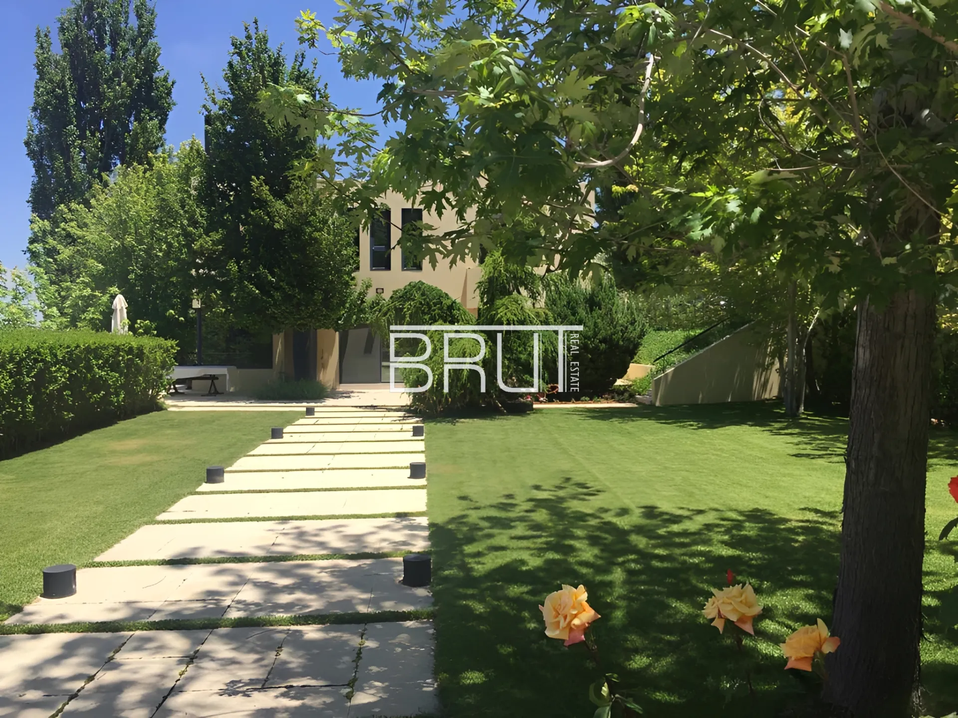 Villa for Sale in Faqra