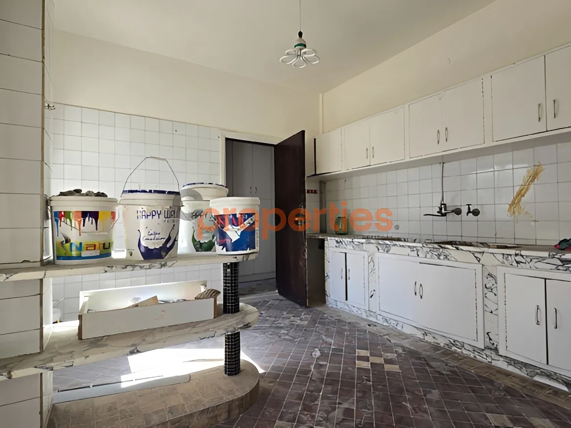 Apartment for Sale in Forn El Chebbak