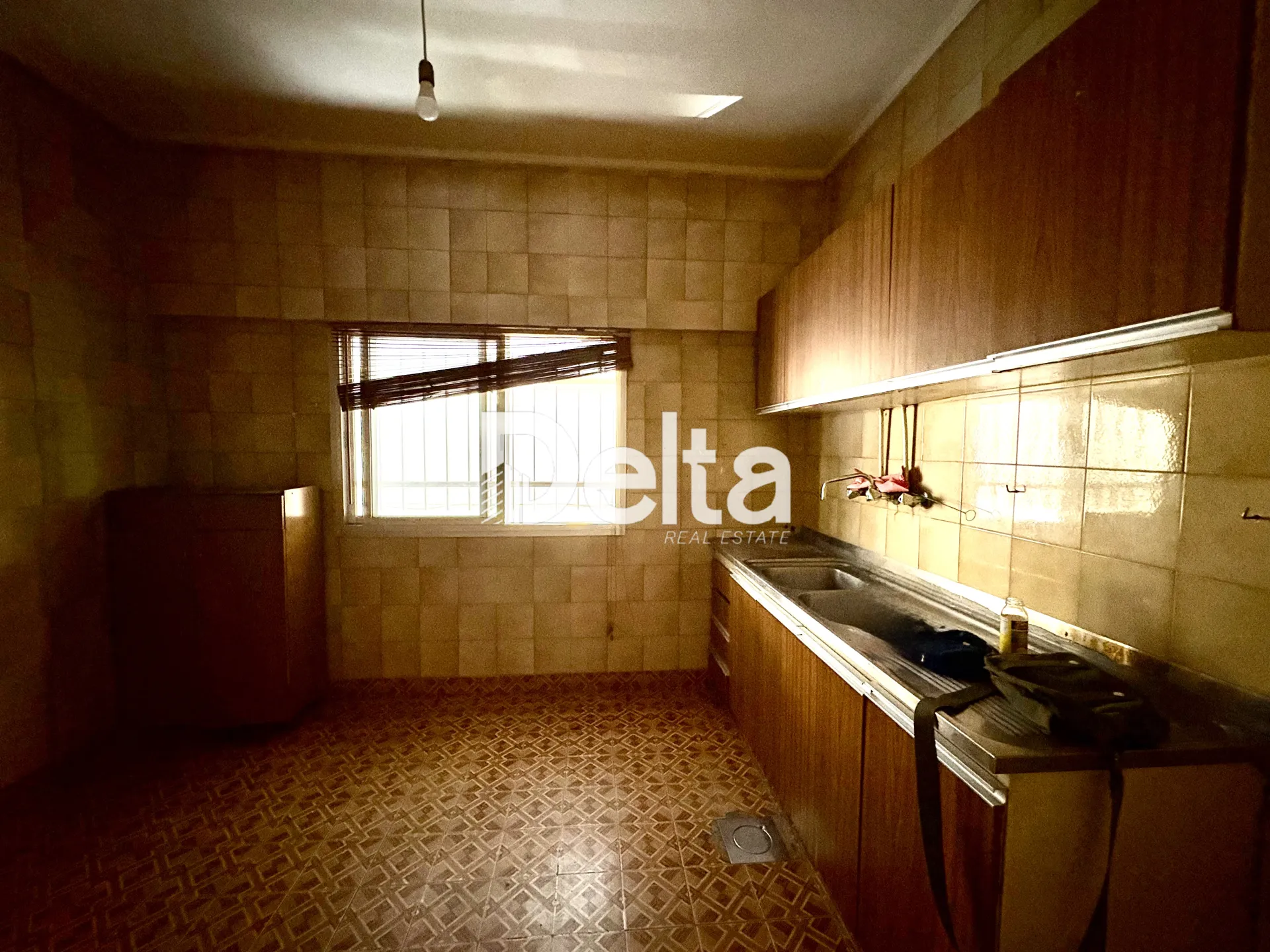 Apartment for rent in Mar elias, beirut, lebanon - 2 bed, 1.0 bath