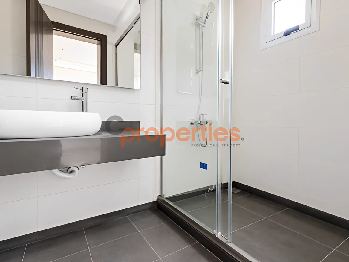 Apartment for sale in Ramleh Al Bayda, Beirut, Lebanon