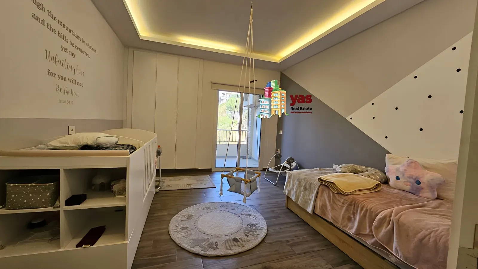 Apartment for Sale in Ballouneh