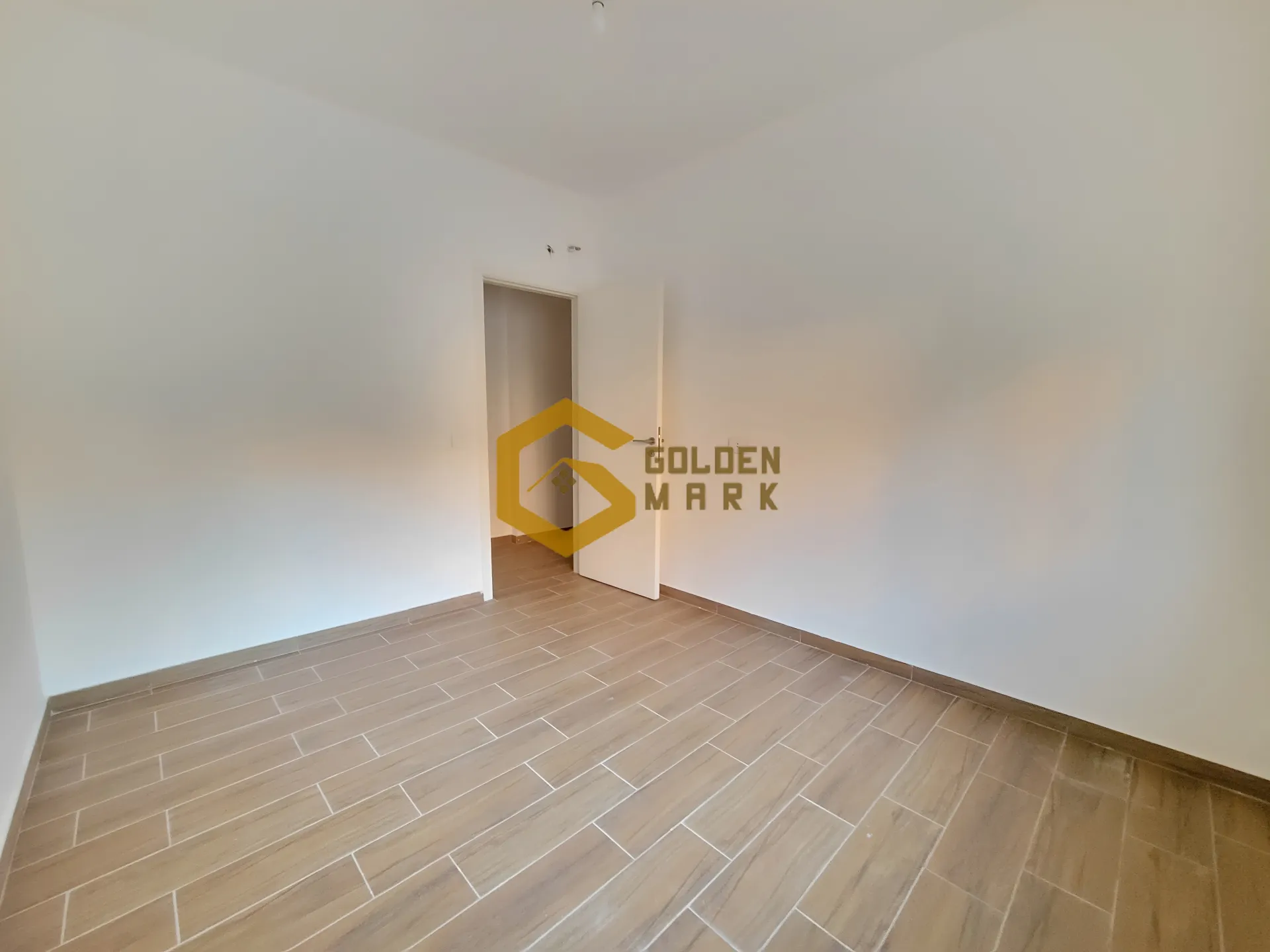 Apartment for Sale in Halat