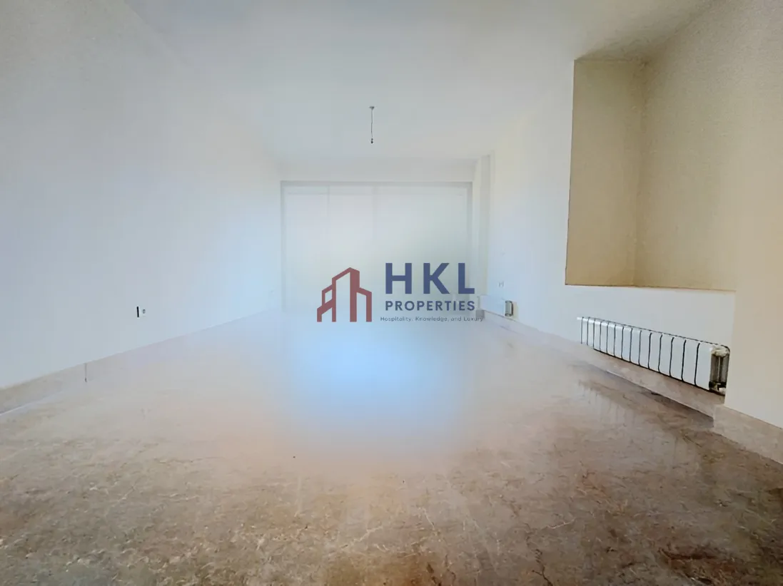 Apartment for sale in Manara, Beirut, Lebanon - 3 bed, 3 bath
