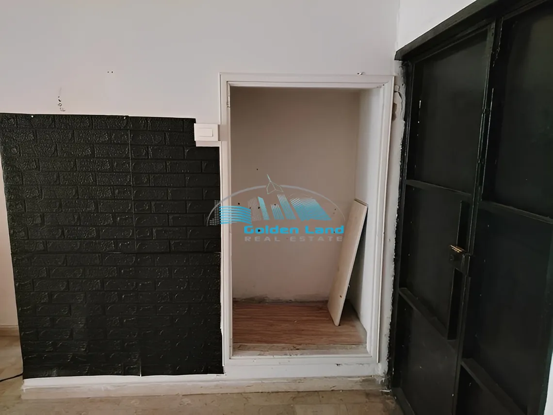 Shop for rent in Dekwaneh, Lebanon