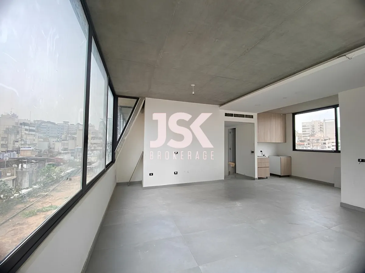 Apartment for Sale in Spears, Beirut, Lebanon