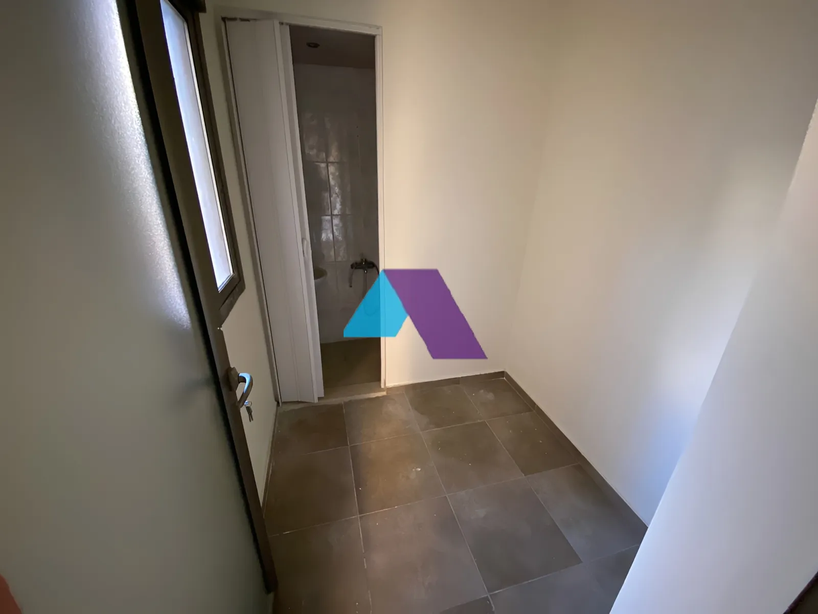 Apartment for Sale in Ballouneh