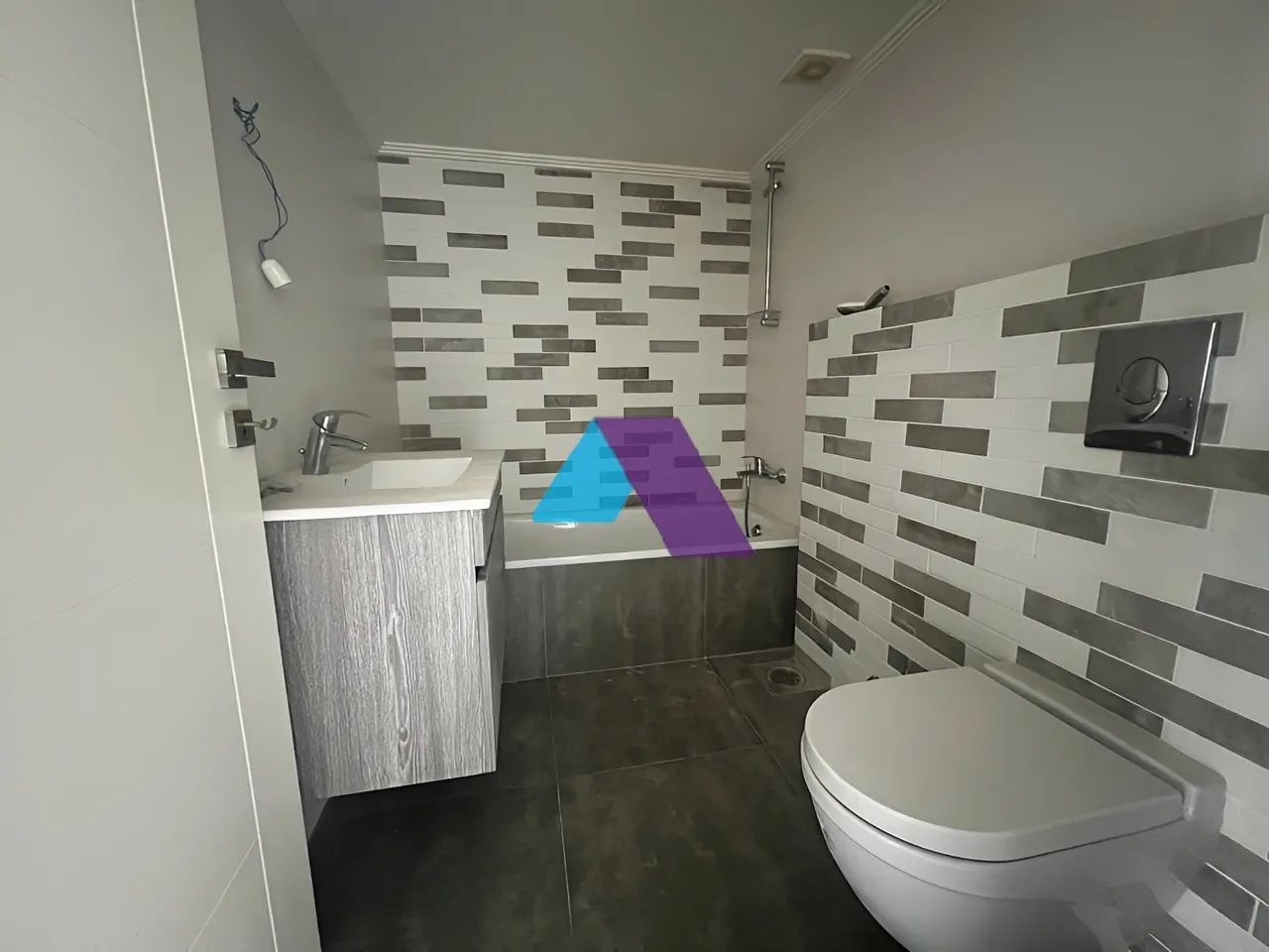 Apartment for Sale in Naqqache