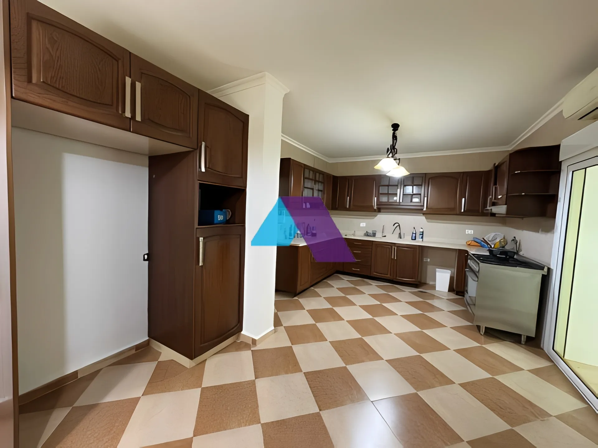 Apartment for Sale in Aamchit
