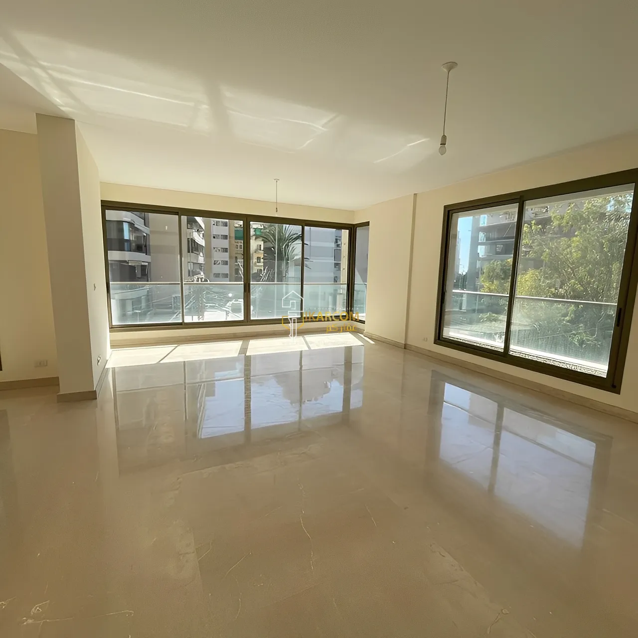 Apartment for Sale in Ras Beirut - 3 bed, 3 bath